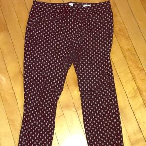 Gap Skinny Ankle black pants with geometric print